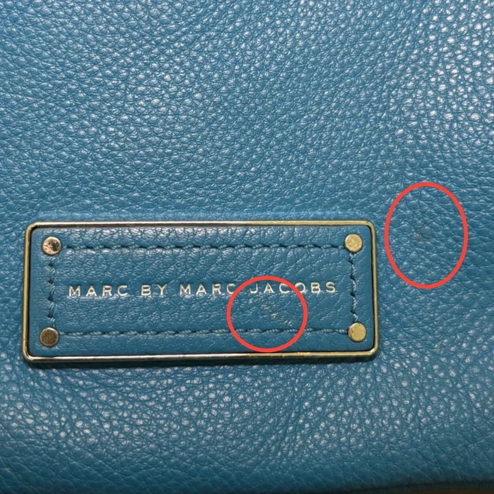 Marc by Marc Jacobs Blue Pebbled Leather Crossbody Bag Minimalst Everyday